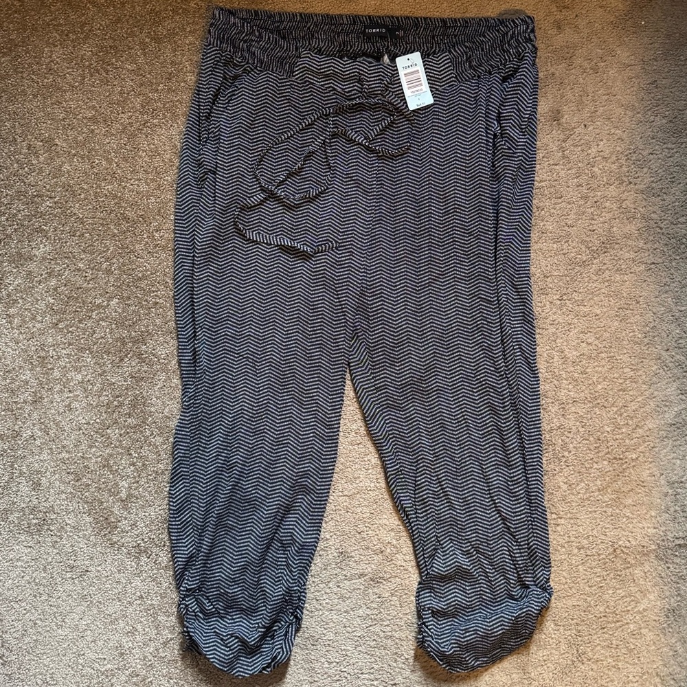 Torrid Cuffed Pants Size 2